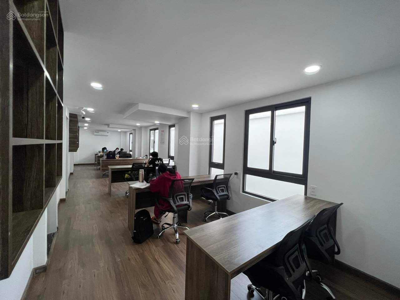 Bán tào nhà căn hộ dịch vụ quận 11 DT 14x21m nhà hầm 7 lầu giá bán 48 tỷ