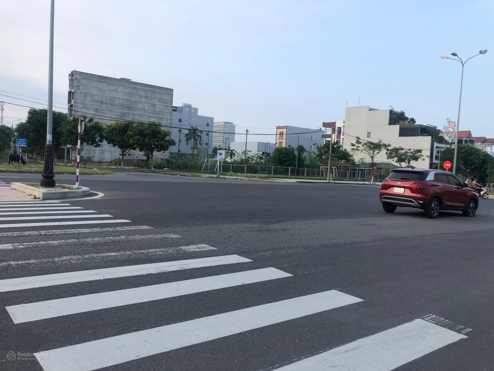 Bán lô Nguyễn Khắc Viện khu Saphia vị trí sát minh mạng cực đẹp - LH: 0932 550 *** Minh Tuyết