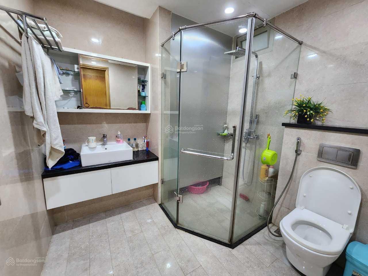 Bán căn hộ tòa N07 Thành Thái DT 95m2 TK 2PN 2WC, giá 8 tỷ Bán căn hộ tòa N07 Thành Thái DT 95m2 TK 2PN 2WC, giá 8 tỷ