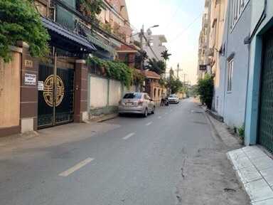 Bán lô đất đường Đỗ Xuân Hợp - Phước Long B - Quận 9 - TPHCM. DT 2200m2 - giá 37tr/m2