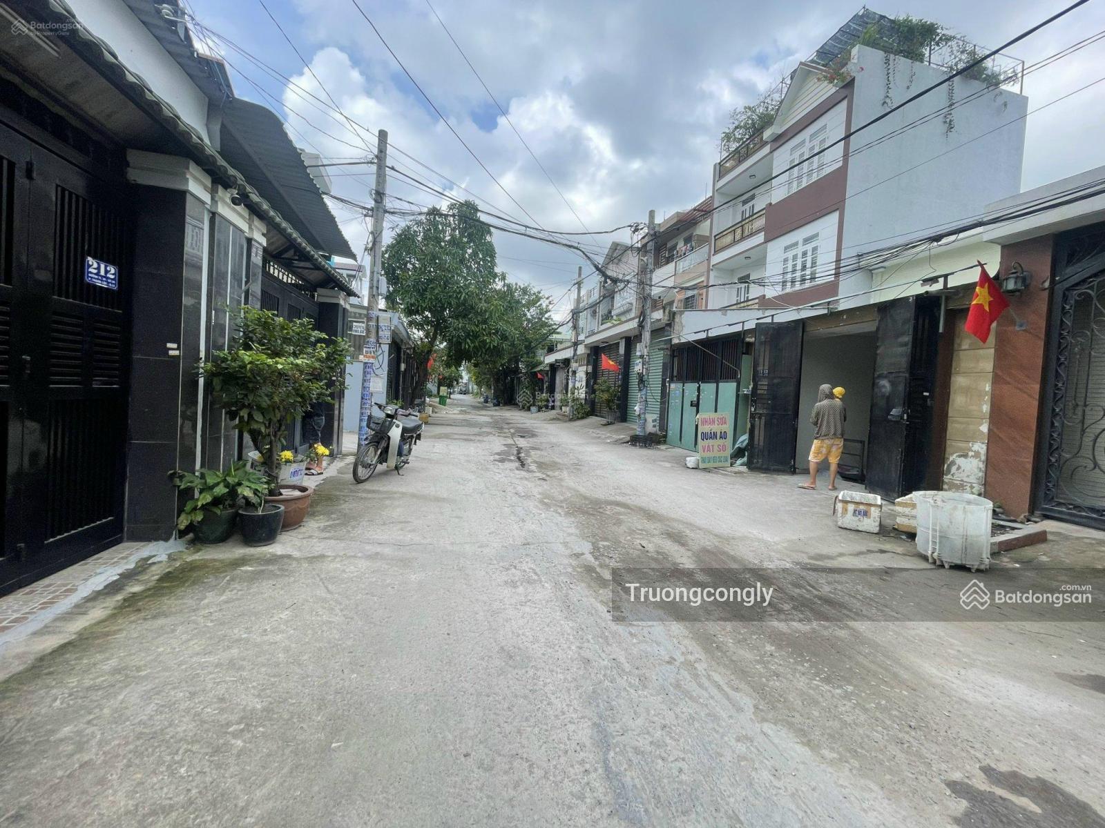 Kẹt bán gấp nhà 2 lầu, mặt tiền NB TL16, ngay Ngã Tư Ga 7,25x16m, giá chỉ 6,5 tỷnhà 2 lầu, mặt tiền