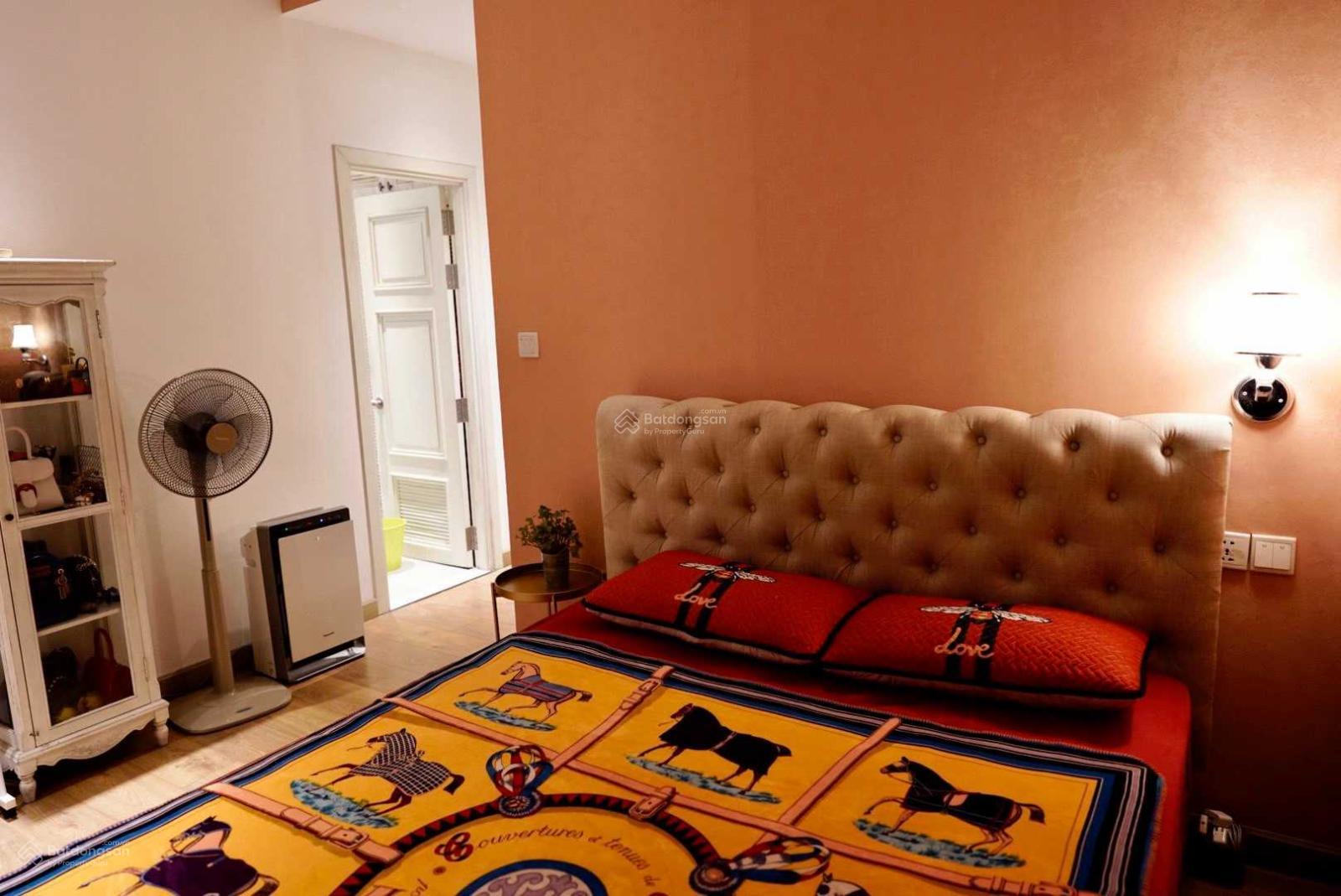 Cần bán căn hộ Star Hill Phú Mỹ Hưng, Q7, DT 112m2, 3PN, 2 toilets, full nội thất cao cấp Cần bán căn hộ Star Hill Phú Mỹ Hưng, Q7, DT 112m2, 3PN, 2 toilets, full nội thất cao cấp