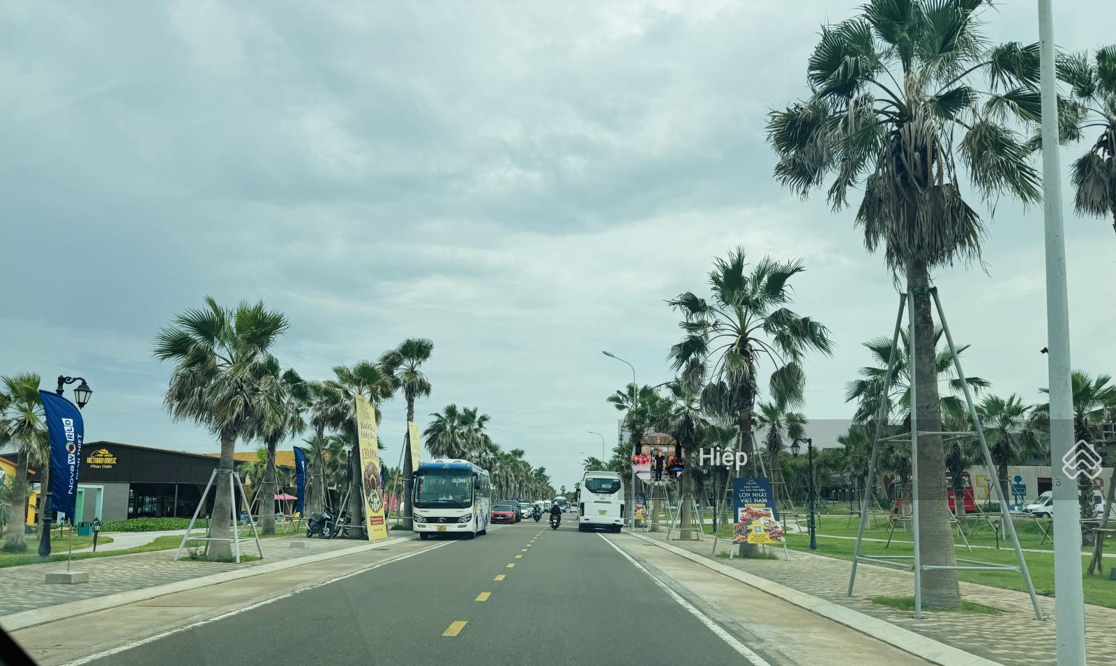 Bán resort 1ha mặt tiền biển Lạc Long Quân, Tiến Thành gần Novaworld giá tốt