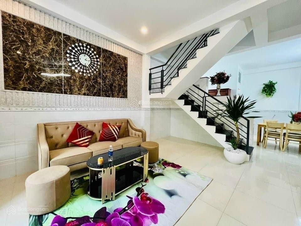 Ngộp! Bán căn Vườn Lài Q. Tân Phú. Sổ mới giá 2tỷ950/42m2 -khu an ninh, tiện KD và ở. HĐ thuê 12tr