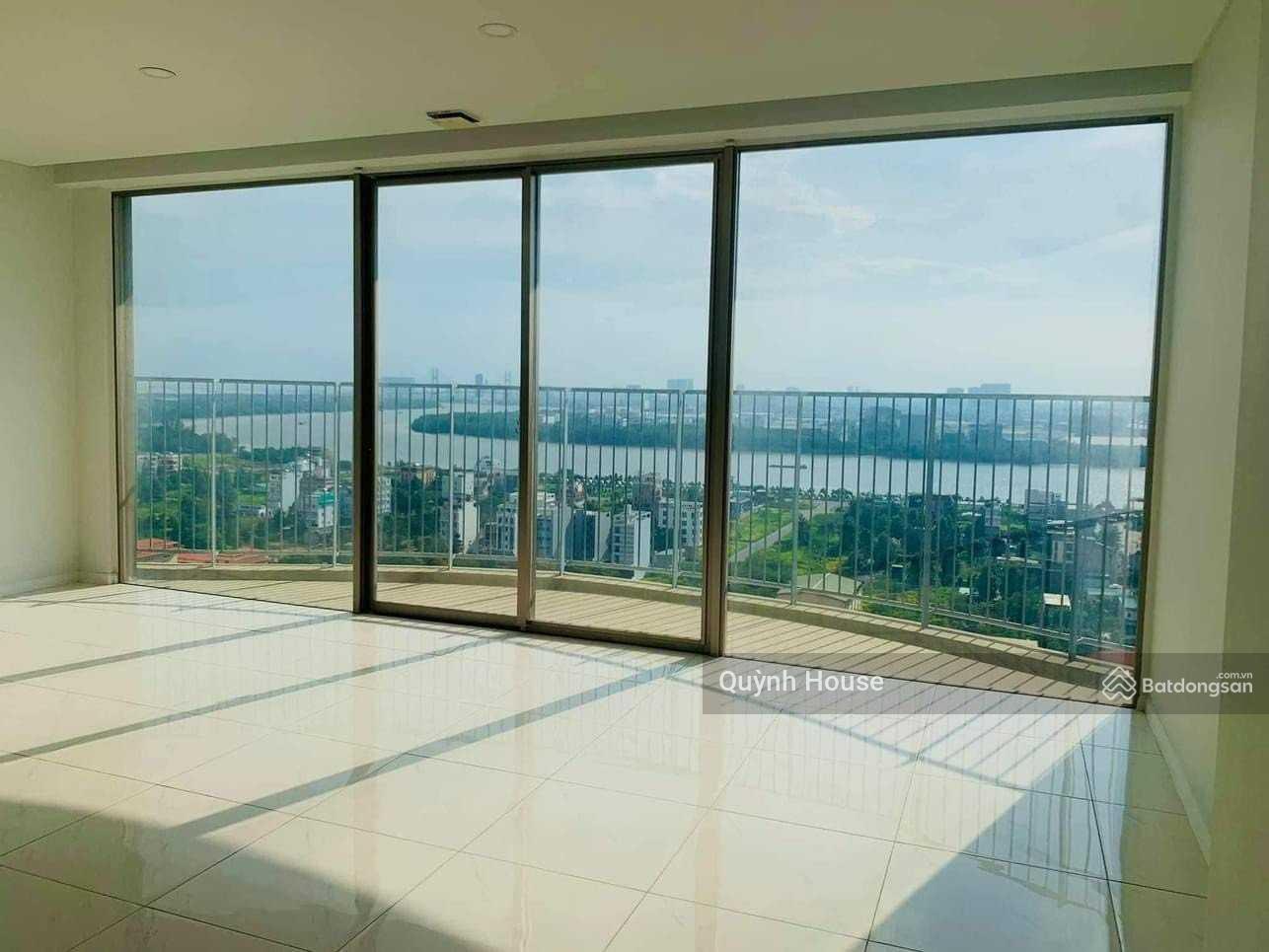 Hình thật nhà thật - DT thật 163m2 - chính chủ 3 phòng ngủ tầng cao view cam kết đẹp nhất Waterina