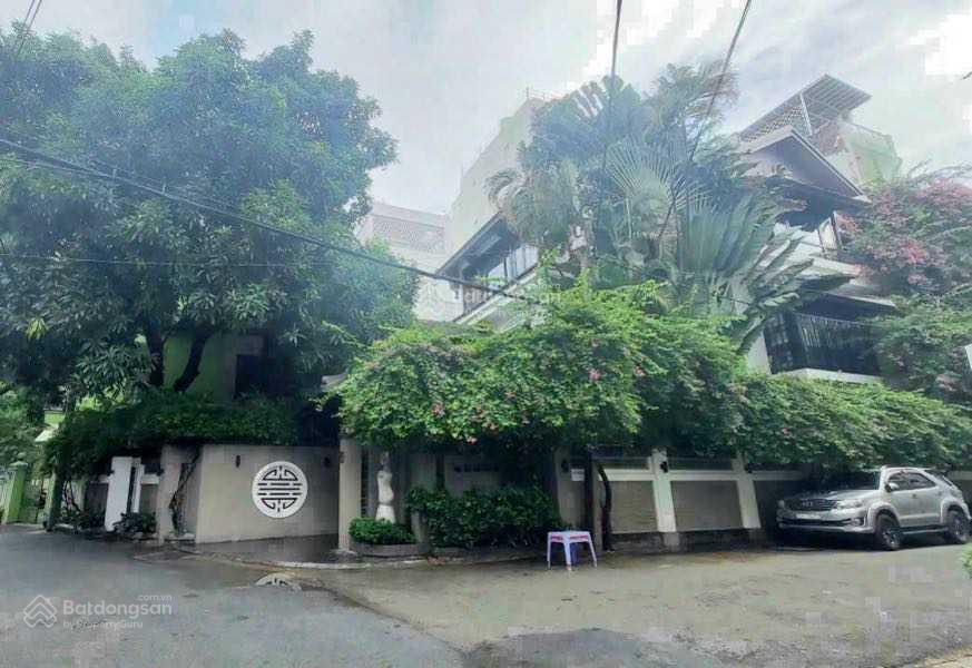 Chính chủ bán nhà 185m2 đất hẻm xe hơi Lê Văn Sỹ, Quận 3, giá chỉ 25,5 tỷ Chính chủ bán nhà 185m2 đất hẻm xe hơi Lê Văn Sỹ, Quận 3, giá chỉ 25,5 tỷ