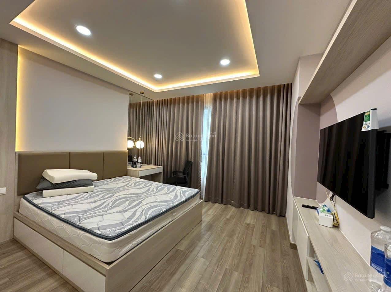 Cần cho thuê nhanh căn hộ Hưng Phúc - Happy Residence, nhà đẹp, cam kết giá rẻ. LH: 0917 300 ***