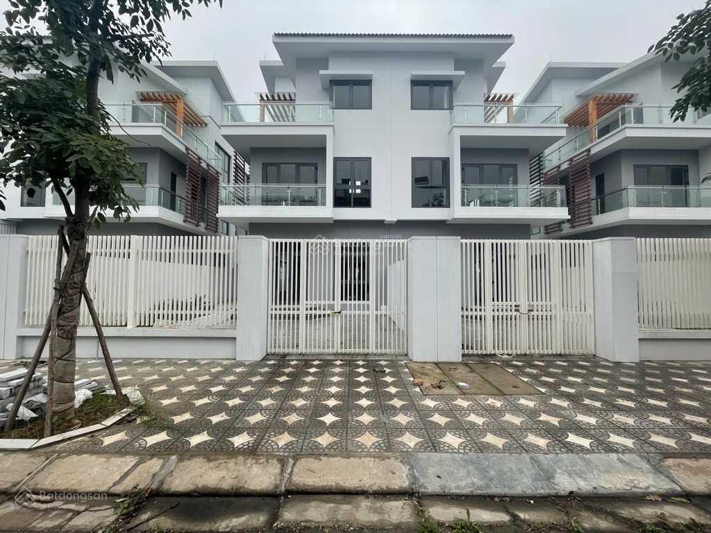 Bán gấp biệt thự Xuân Phương Tasco, DT 152m2, đường đôi gần hồ, giá nhỉnh 28 tỷ