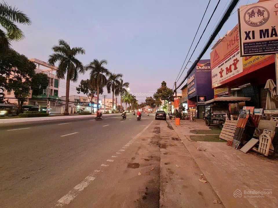 Bán nhà mặt tiền đường Trần Ngọc Quế 329 m2 trung tâm TP Cần Thơ