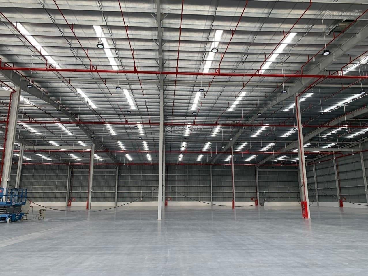 Cho thuê 3500m2 7000 m2 kho xưởng cho thuê tại trục đường 379 - Hưng Yên