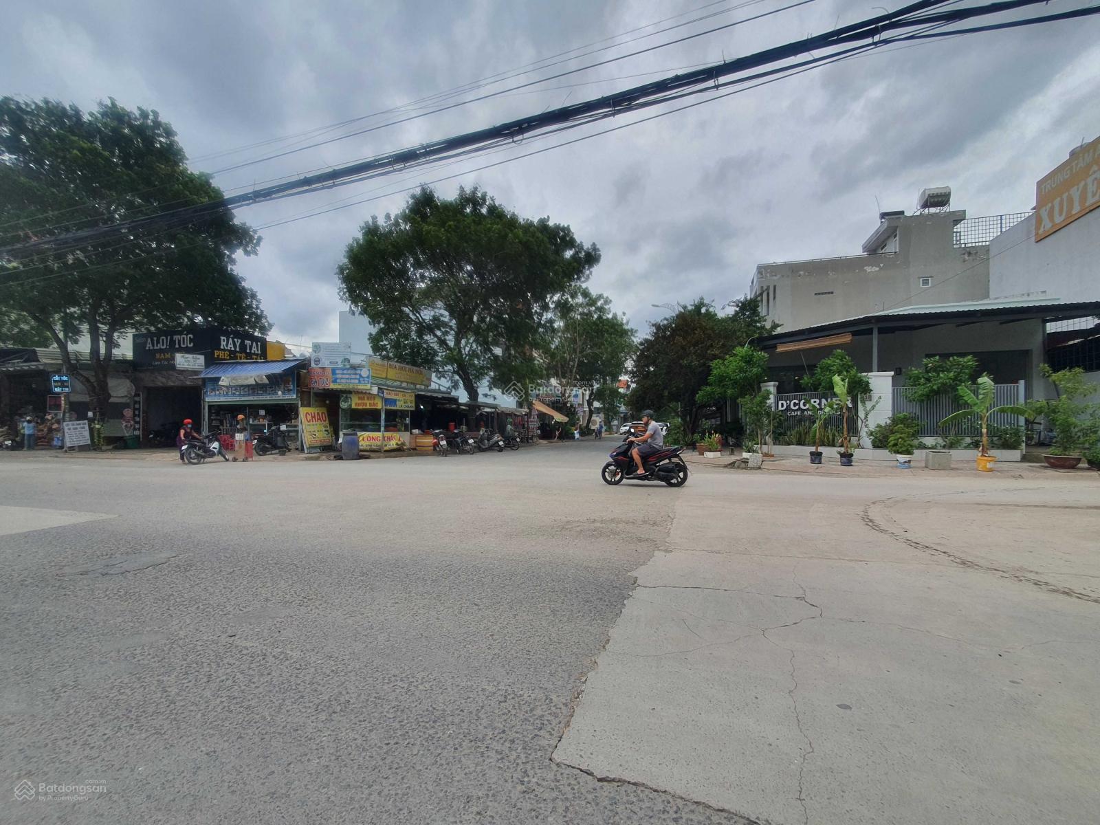 Bán đất Kiến Á đường Liên Phường diện tích 5x22m ( Ngay trường Cao Đẳng Sư Phạm )