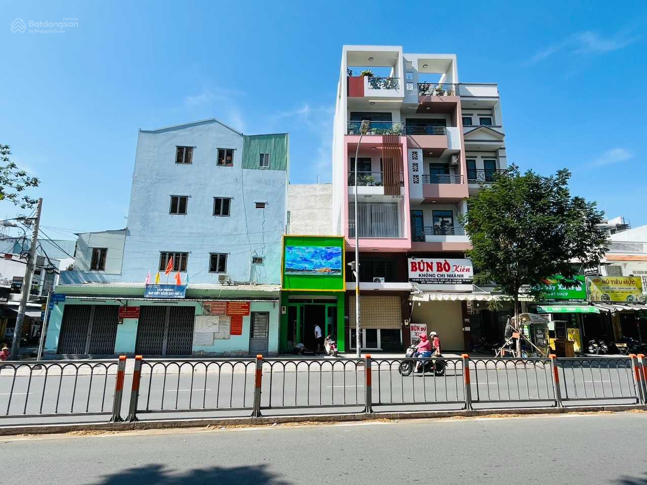 Bán nhà MT đường Bờ Bao Tân Thắng (4x22m vuông) đối diện siêu thị Aeon Mall Tân Phú, giá 15.9 tỷ