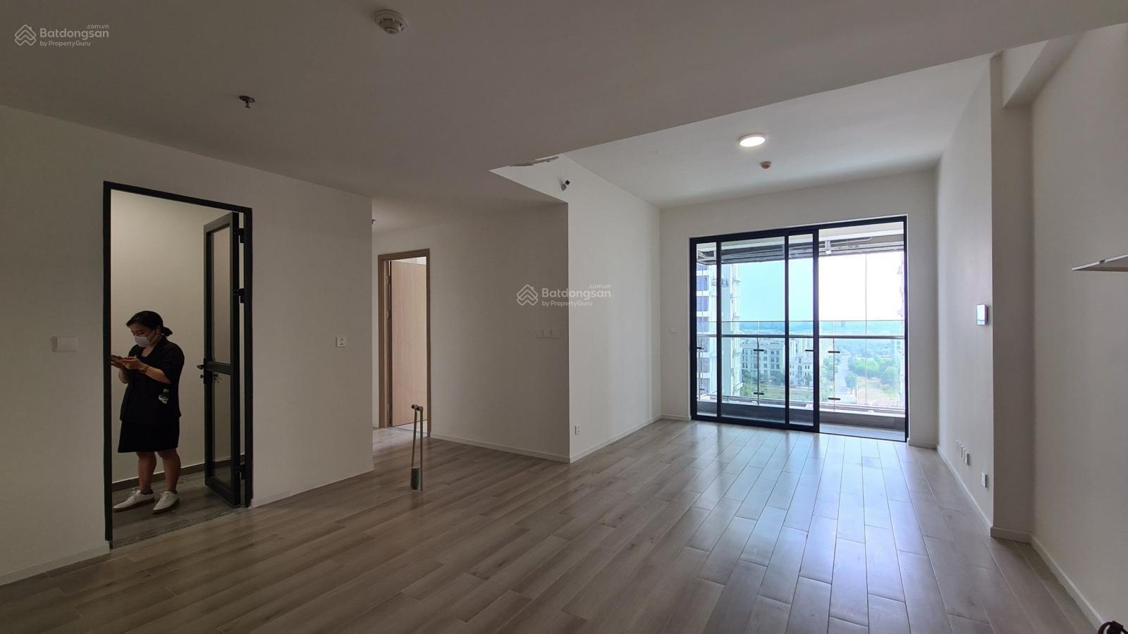 Bán 2PN - 74m2 view trực diện hồ bơi tại Lumiere Boulevard Vinhomes Grand Park