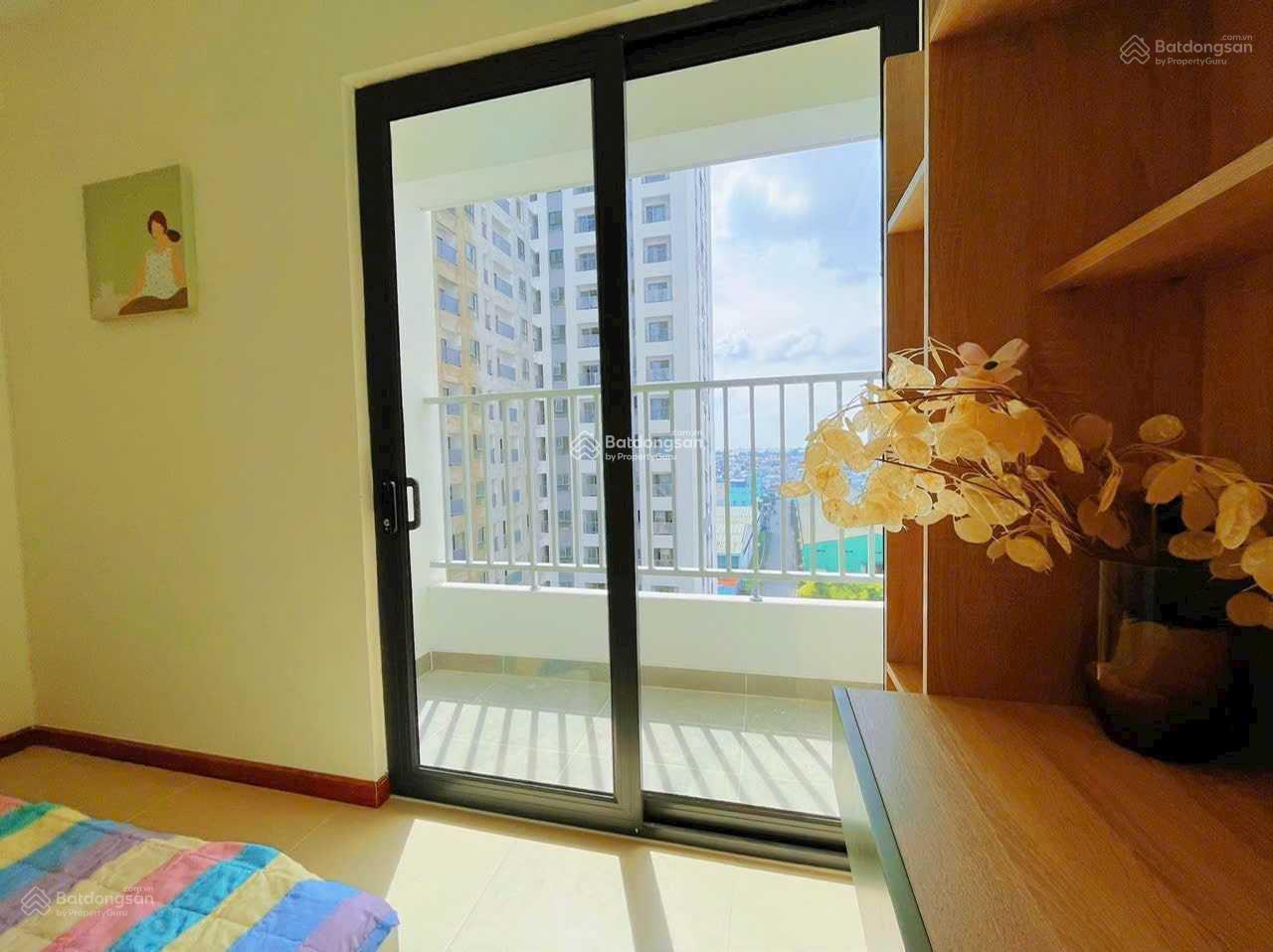 Gấp chính chủ cần bán căn hộ Iris Tower, 59.4m2, sổ sẵn công chứng trong ngày