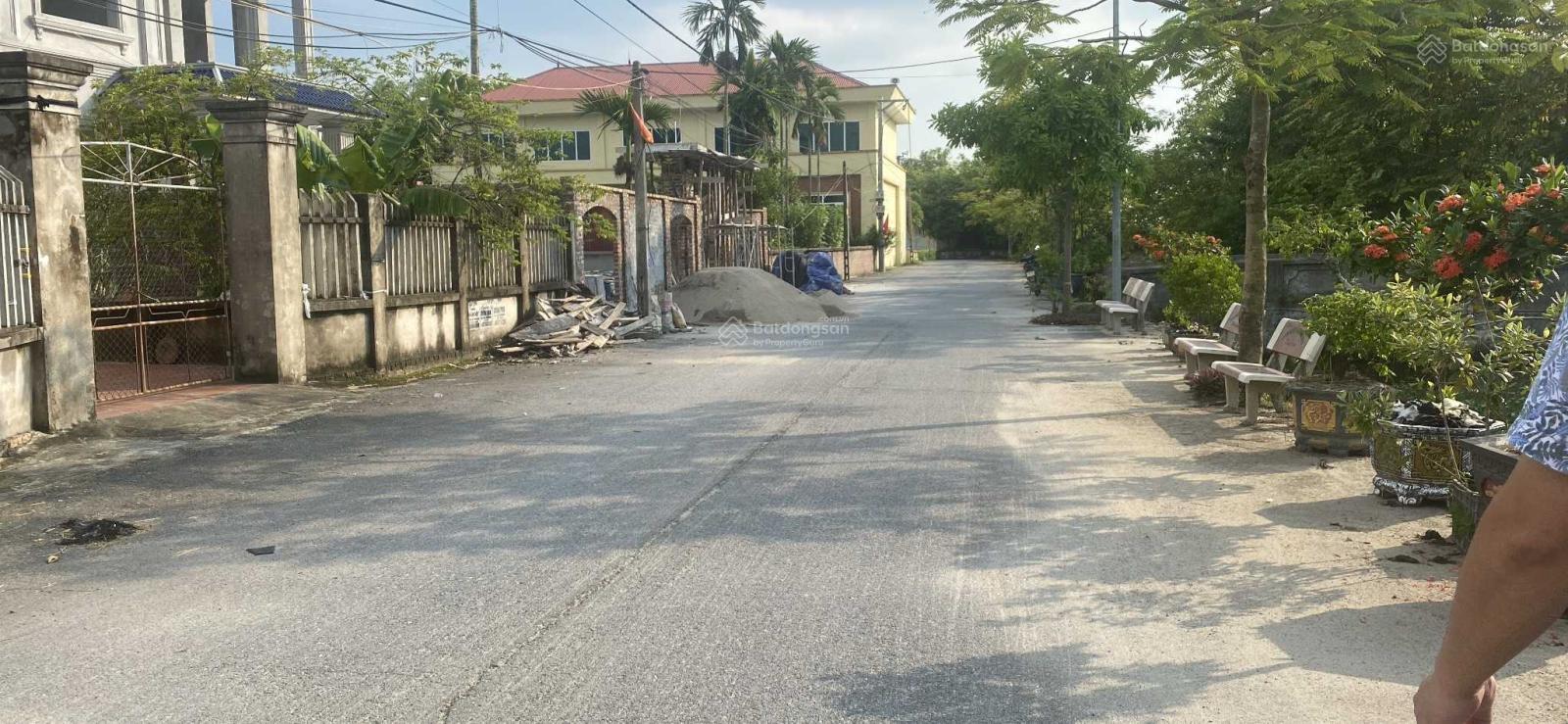 Siêu phẩm 2 mặt tiền trước sau:DT: 120m2, MT:6.2m. Khu TĐC Trâu Quỳ/Gia Lâm/HN. Đường 12m, xây full