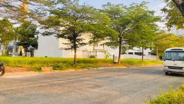 Chính Chủ Bán gấp KDC Everich 3 Q7, đất biệt thự 10x20m - 26 tỷ, nhà phố 8x18m - 19 tỷ(hàng ngộp)
