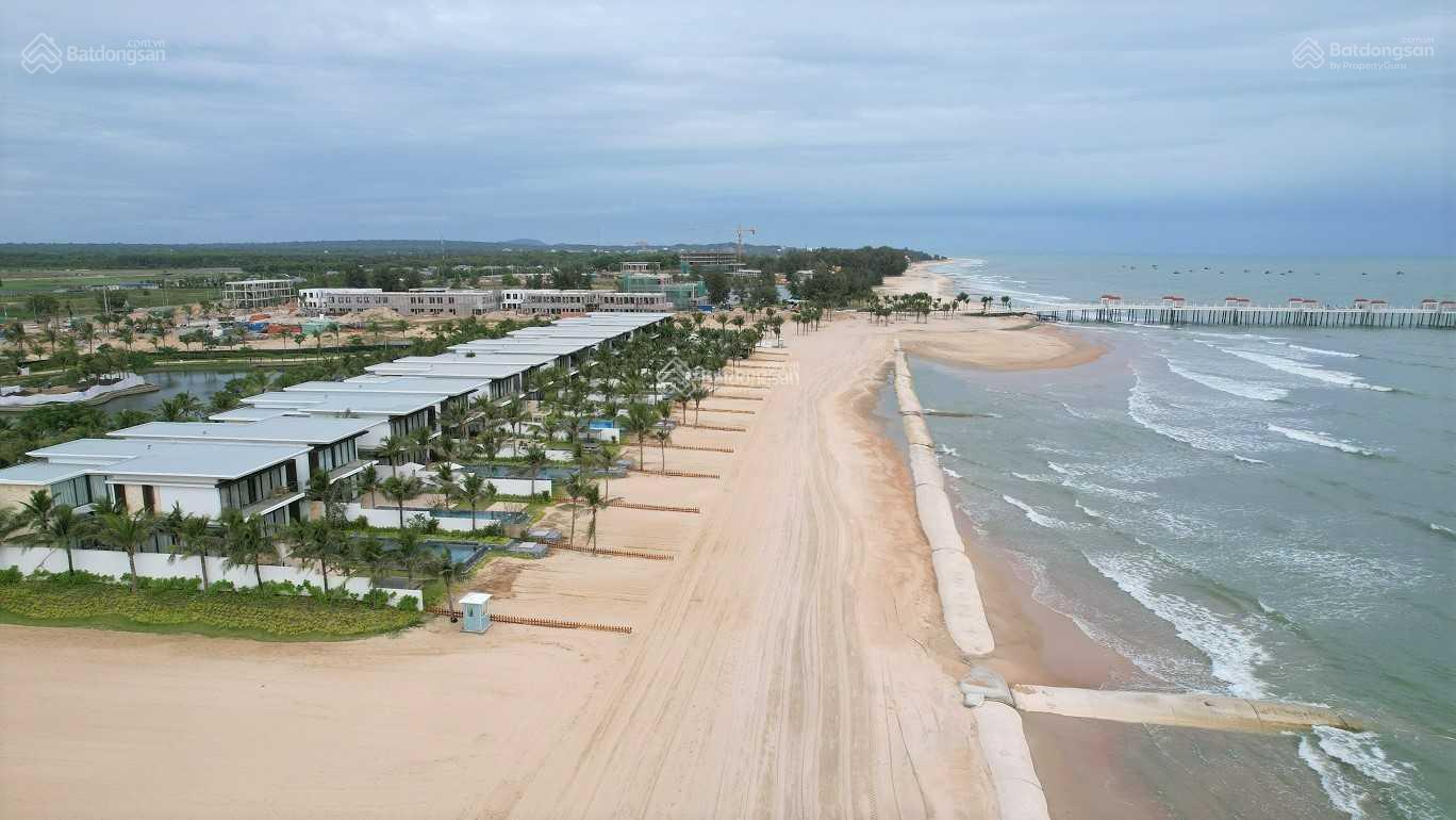 Villa mặt biển DT 577m2 - 3PN - Giai đoạn 2, chủ nhân sử dụng riêng tư, giá bán rẻ nhất