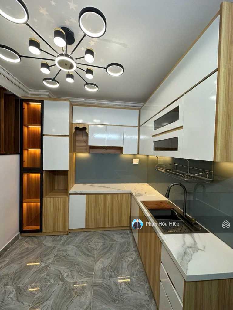 Bán gấp nhà mới xây HXH Lý Chiêu Hoàng, 48m2, 3 tầng BTCT 4PN, cách 20m ra MT đường Bán gấp nhà mới xây HXH Lý Chiêu Hoàng, 48m2, 3 tầng BTCT 4PN, cách 20m ra MT đường