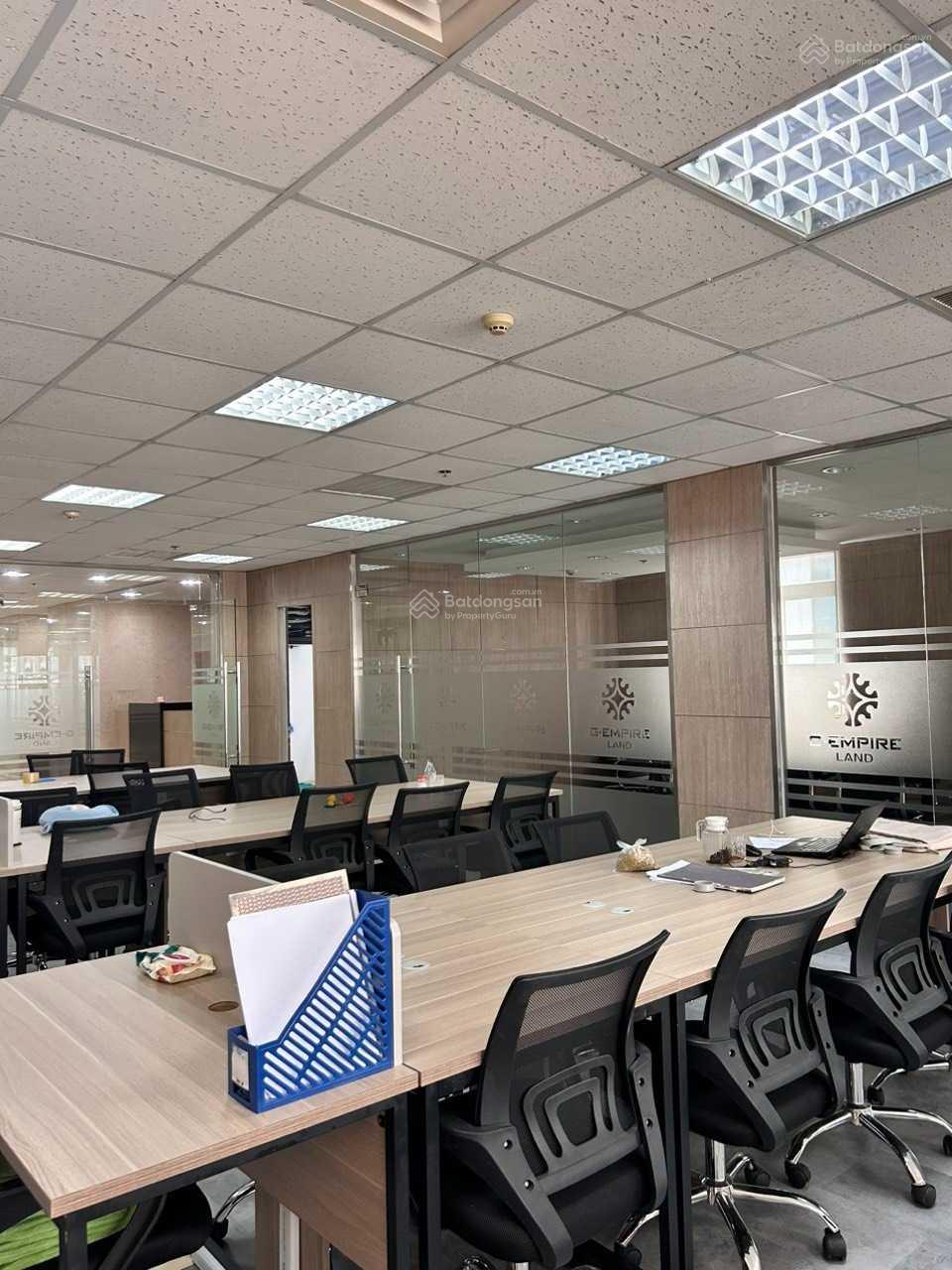 Bán nhà MT trung tâm Quận 3! Cao Thắng (8 x 20m), 6 tầng thang máy, HĐ: 250tr/th - 50 tỷ TL Bán nhà MT trung tâm Quận 3! Cao Thắng (8 x 20m), 6 tầng thang máy, HĐ: 250tr/th - 50 tỷ TL