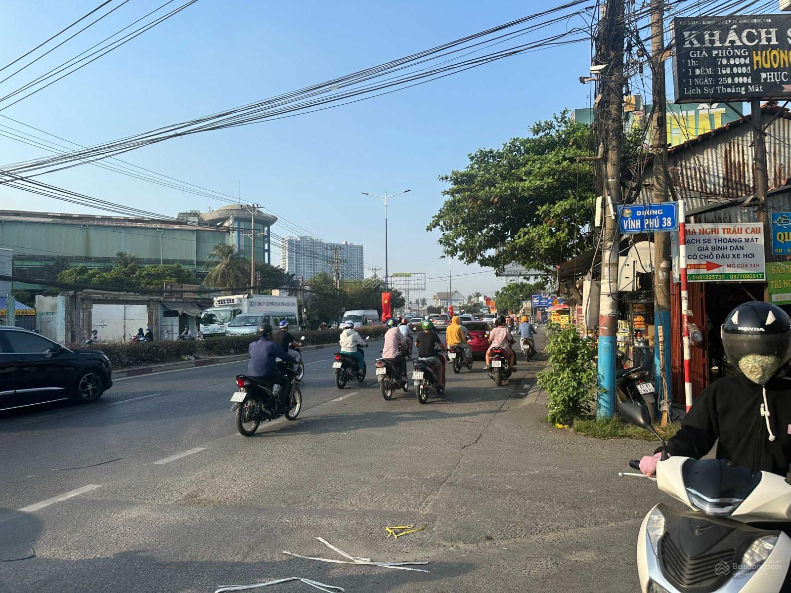 61m2 (4,5x13,5) đất mặt tiền sát Quốc Lộ 13 cách chỉ 100m đường thông Bờ bao Sông Sài Gòn-sổ riêng