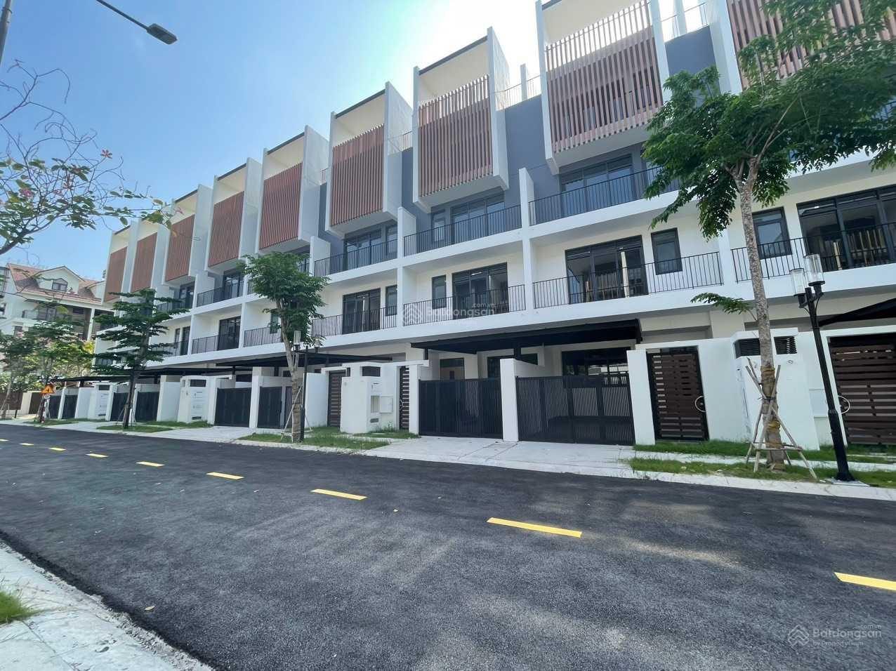CK 10% nhà liền kề 6x19m 1 trệt 3 lầu sân thượng dự án nhà LK Haruka Midori Park TP Mới Bình Dương
