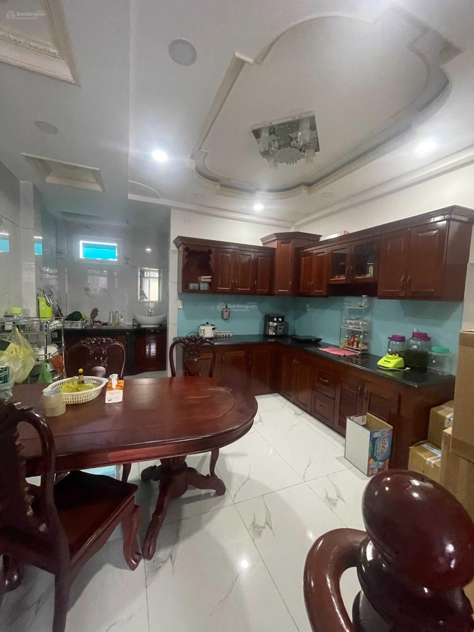 Nhà phố liền kề Aeon Mall Bình Tân, DT 4x14m, 5PN, 5WC, SHR, 7,5 tỷ, LH 0961 022 ***