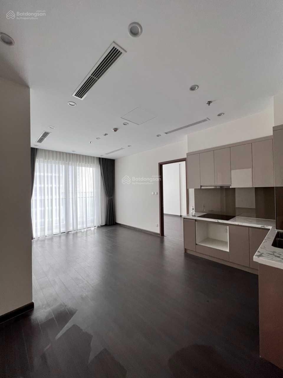 Chính chủ cần bán giá gốc 02 căn 3PN tòa Tonkin - 83m2 - 5 tỷ 250, Vinhomes Smart City