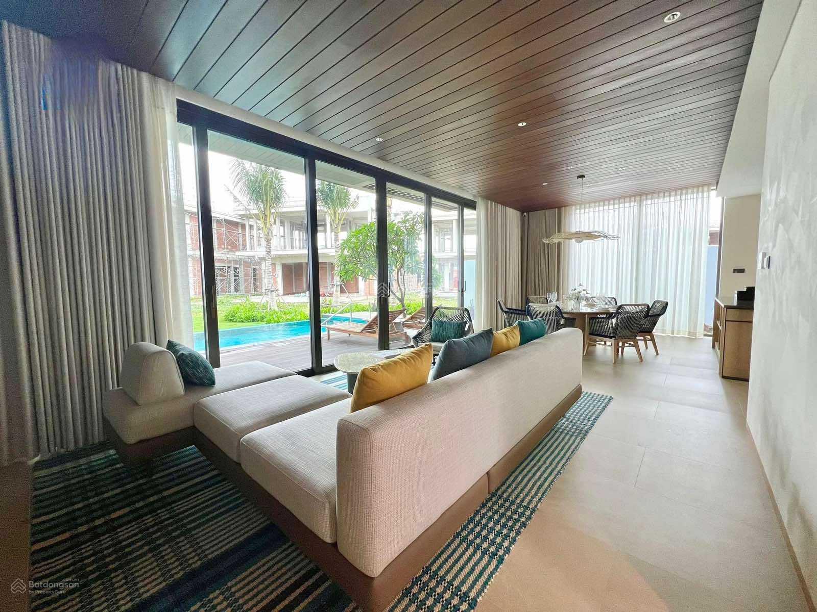 Bán lỗ căn villa 3PN Hyatt Regency Hồ Tràm. Sử dụng riêng, hồ bơi sân vườn