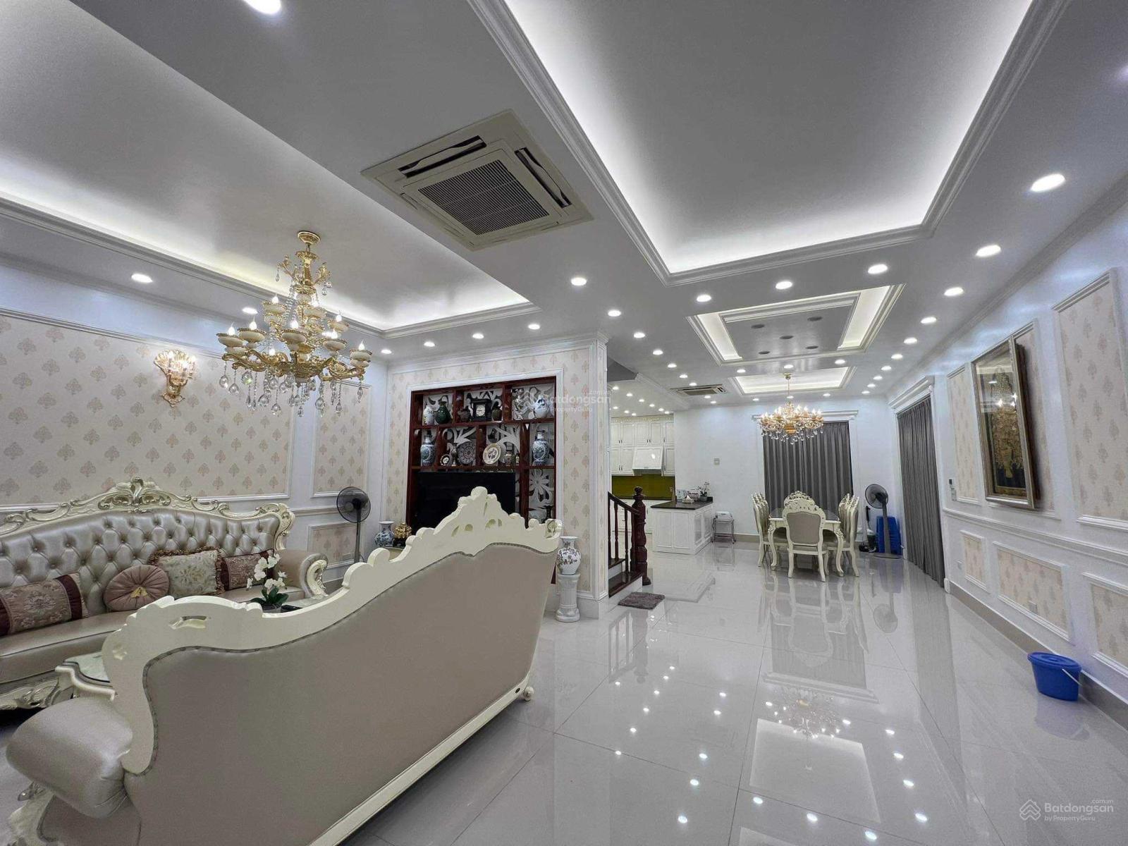 Cho thuê đơn lập góc siêu rộng Vinhomes Riverside Long Biên, full nội thất cao cấp, giá 85 tr/th