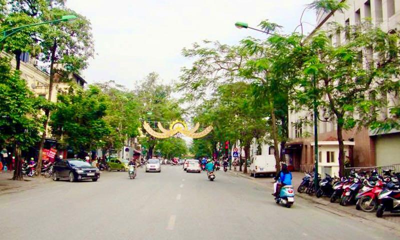 Cần bán nhà phố Lý Thường Kiệt, Hoàn Kiếm. DT 98m2 x 7T, MT 6m. Đường ô tô tránh nhau, cách MP 50m Cần bán nhà phố Lý Thường Kiệt, Hoàn Kiếm. DT 98m2 x 7T, MT 6m. Đường ô tô tránh nhau, cách MP 50m