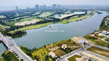 Cho thuê lâu dài lô đất 2 mặt tiền 400m2 biệt thự FPT view sông Cổ Cò. Vị trí rất đẹp