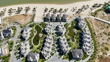 Độc quyền căn đơn lập Beach Villa Vịnh Hạ Long, 1 bước chân chạm cát, hồ bơi riêng, 289m2 đất ở