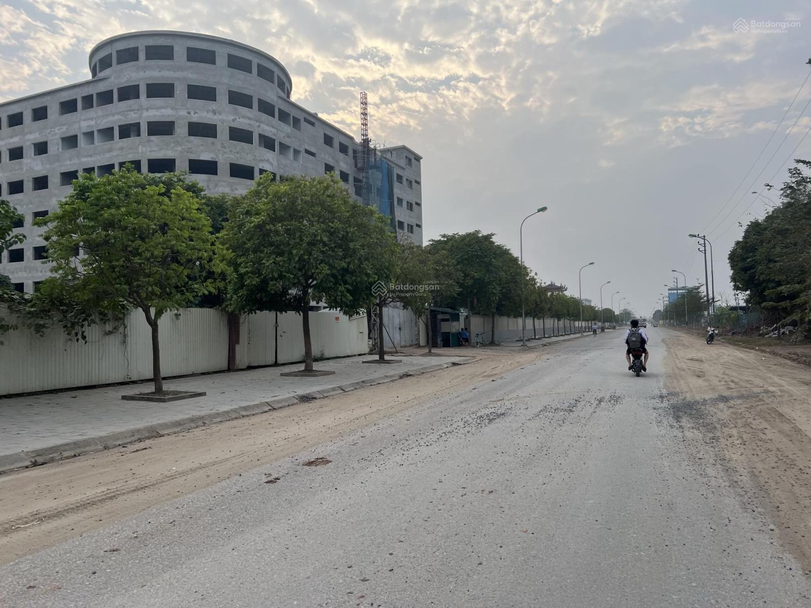 Bán 373m2 đất thương phẩm KĐT Hà Phong, MT: 23m, gần đường 24m, kinh doanh đỉnh