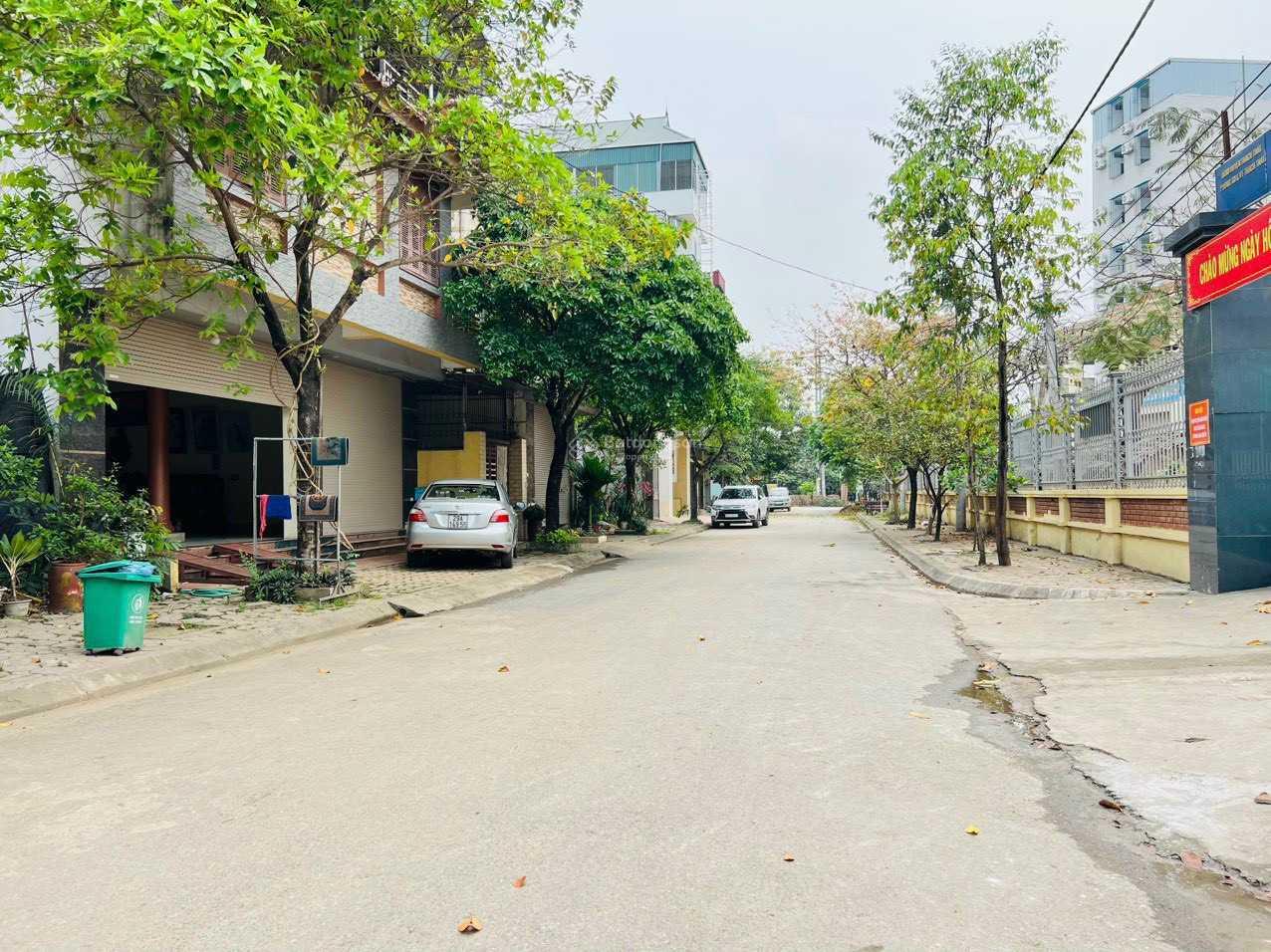 CC bán đất Bắc Phú Cát 55,2 m2 giá nhỉnh 4 tỷ, trung tâm của Hòa Lạc, dân trí cao