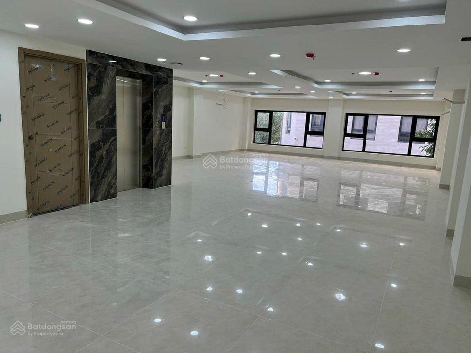 Mặt tiền Hàm Nghi Quận 1 ngay tòa nhà Bitexco, DT: 6 x 22m hầm T 8L, giá: 250tr, LH: 0934 004 *** Mặt tiền Hàm Nghi Quận 1 ngay tòa nhà Bitexco, DT: 6 x 22m hầm T 8L, giá: 250tr, LH: 0934 004 ***