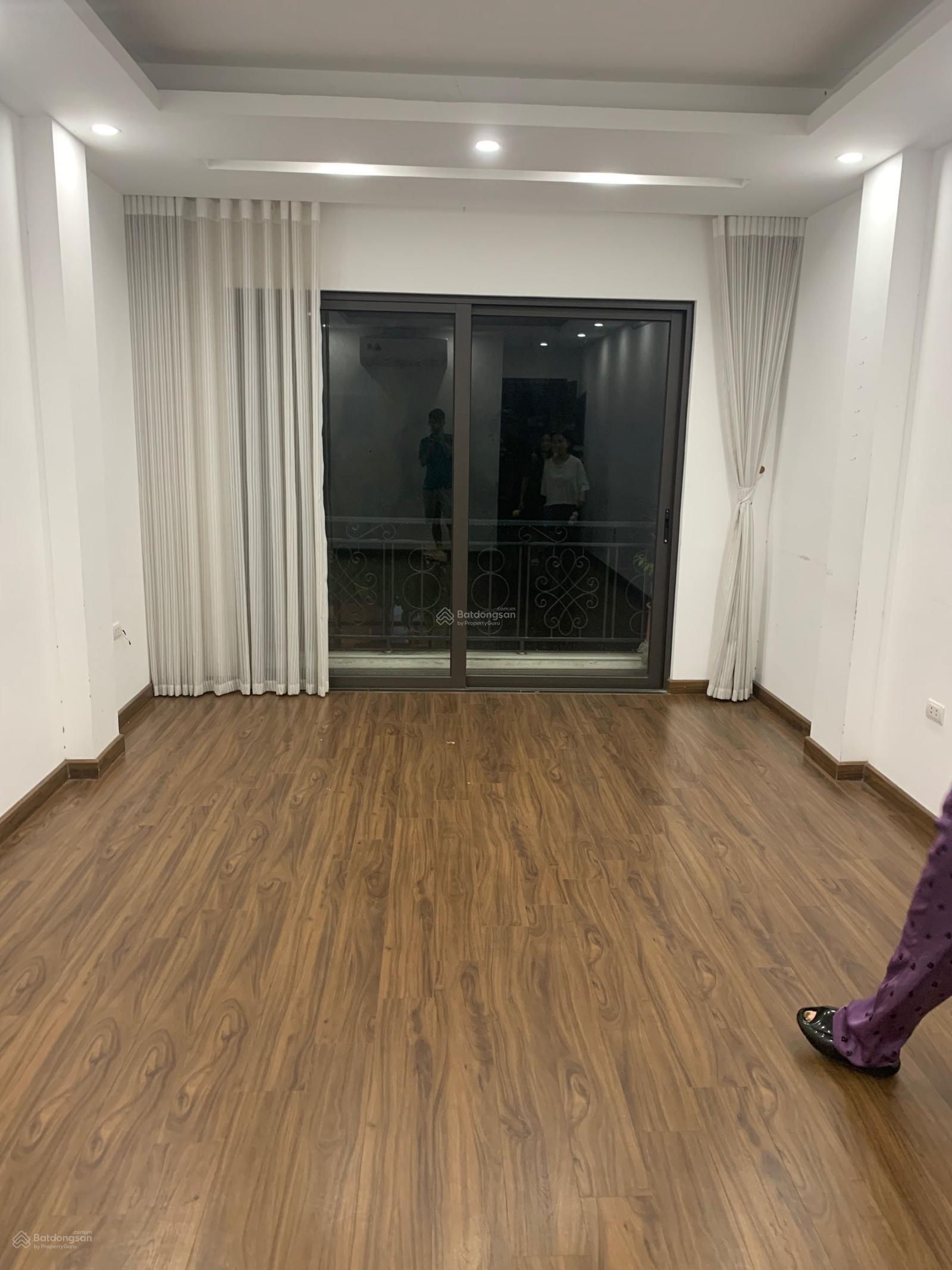 Cho thuê 5 căn nhà nguyên căn quanh Nguyễn Cơ Thạch Lê Đức Thọ, ô tô đỗ cửa