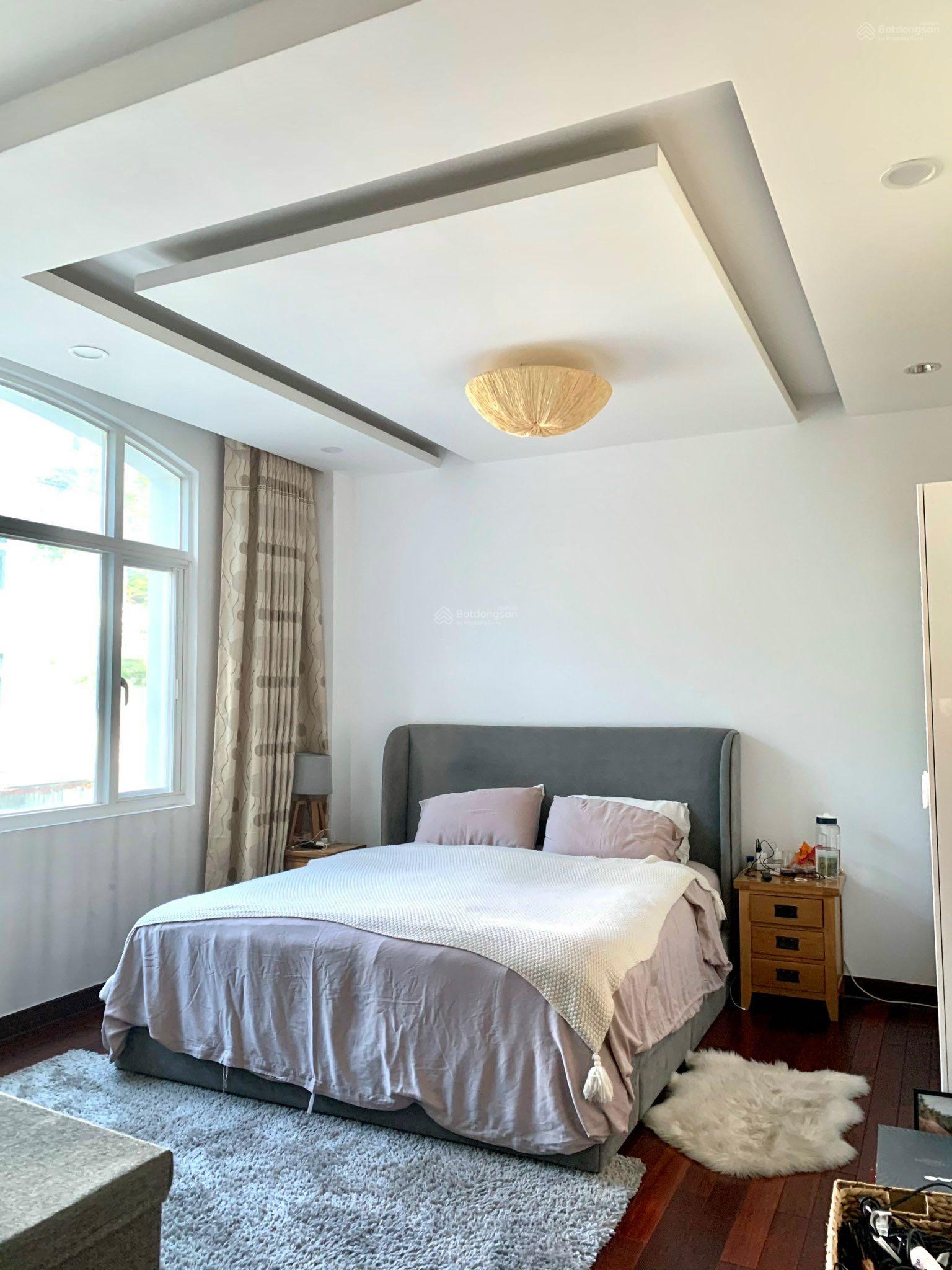 Cho thuê biệt thự Phú Mỹ - Vạn Phát Hưng, Quận 7 thích hợp ở và làm văn phòng