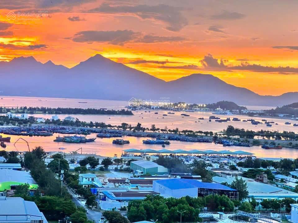 Căn hộ Sơn Trà Ocean View nội thất đẹp, vào ở ngay