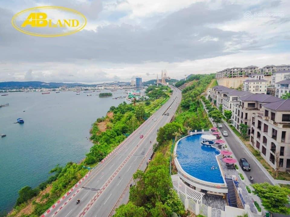 Cần tiền bán biệt thự đồi Bãi Cháy view trực diện biển giá lỗ 17 tỉ full thang máy LH: 0914 043 ***