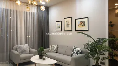 Tin thật 100% - bán gấp Saigon Royal - căn 83m2 - 2PN, 2WC, full đồ. Giá chỉ 6.990tỷ. LH 0941 190 ***