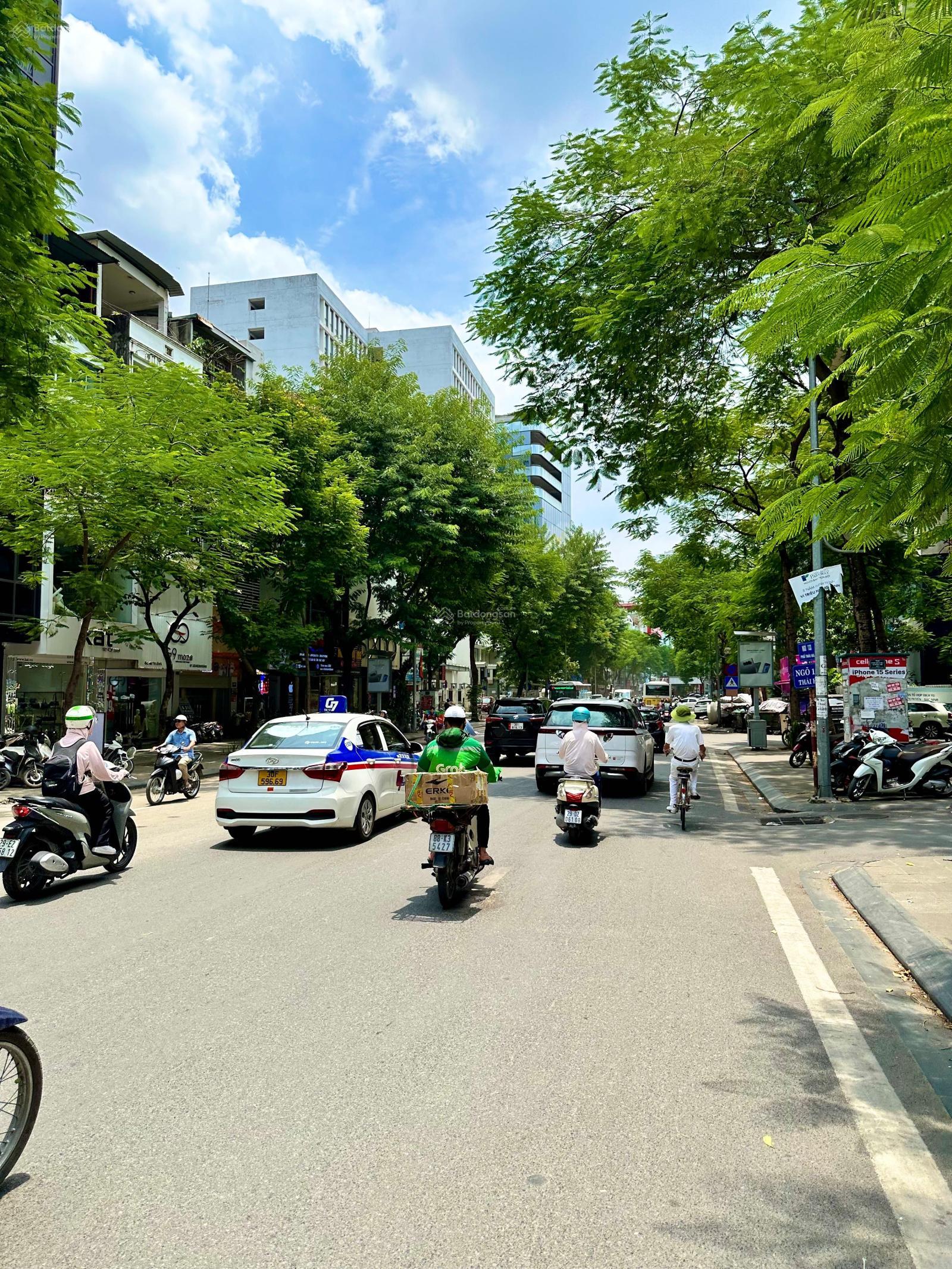 Cần Bán Nhà MP Thái Hà, Đống Đa. DT 70m2 x 5T, MT 4,5m. Vị trí đoạn đẹp, vỉa hè rộng, KD sầm uất