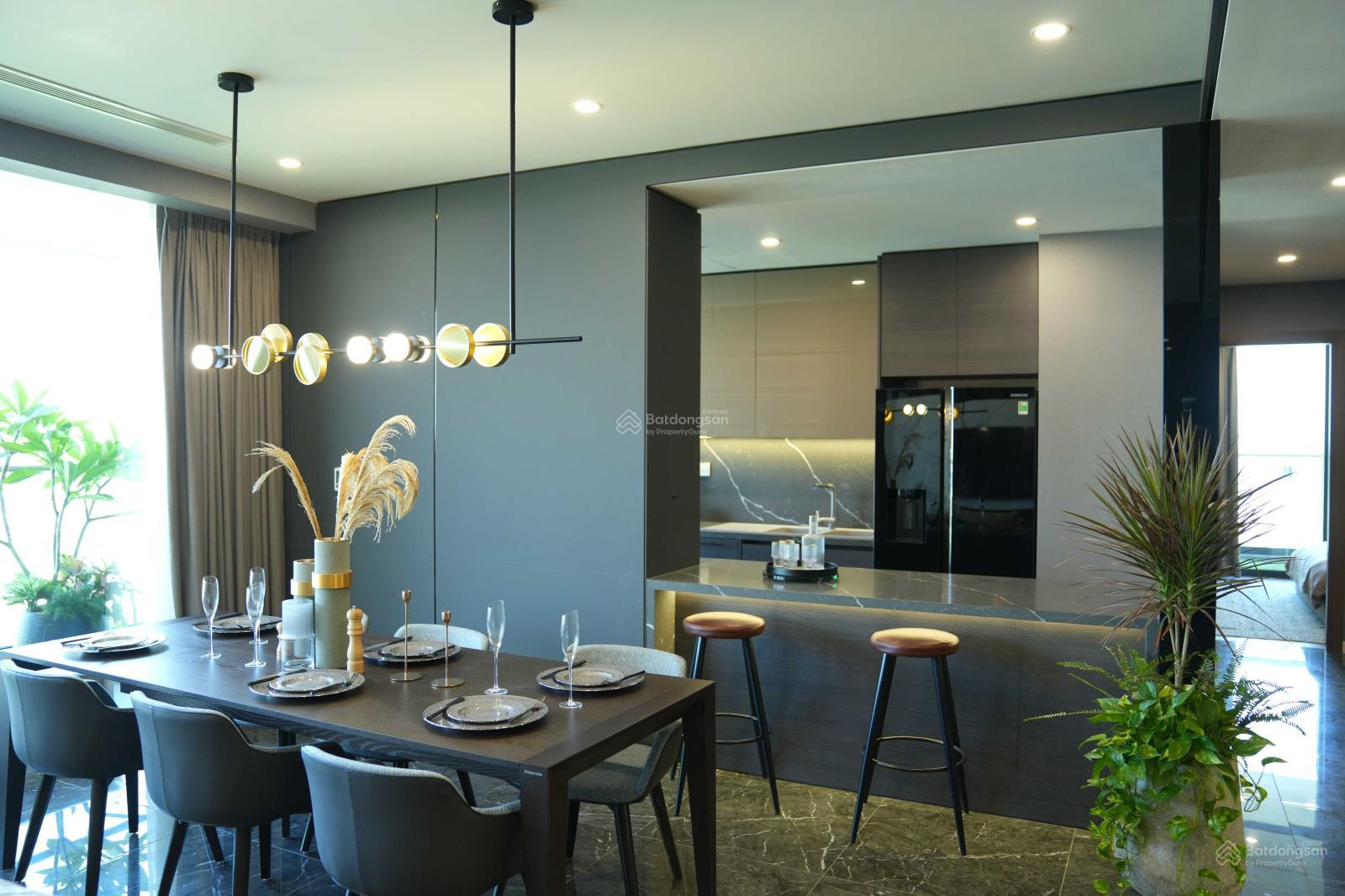 Chuyển nhượng căn hộ 3PN 161m² thông thủy, nội thất cao cấp tại Sunshine Golden River. 0925 378 ***