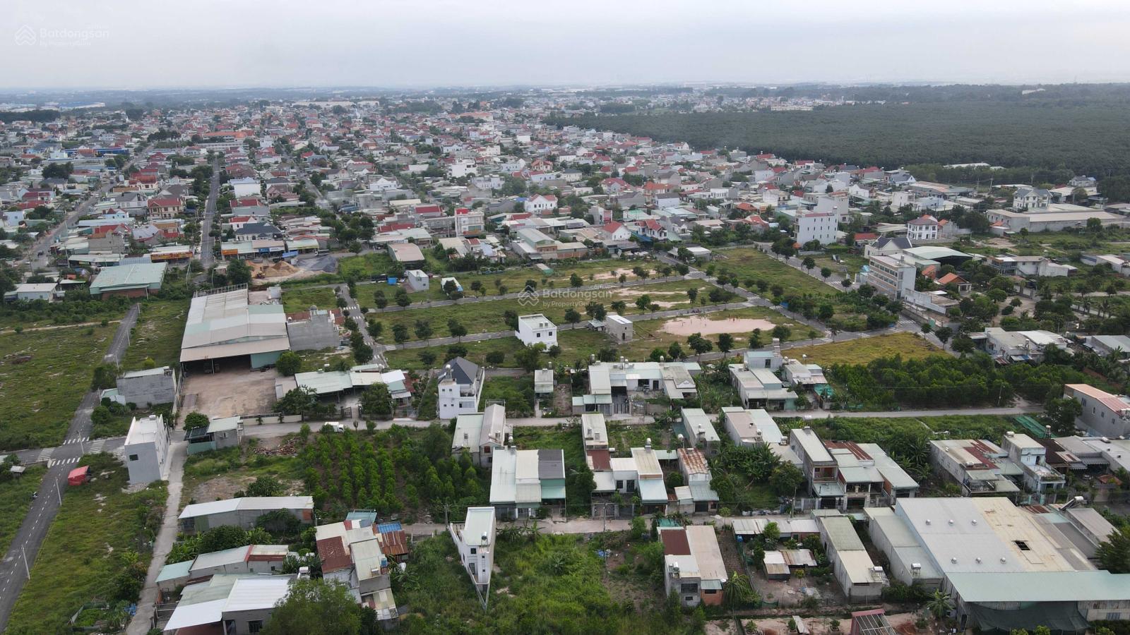 Trả trước 350 triệu sang tên ngay nền sổ riêng đường Phùng Hưng. Đồng Nai