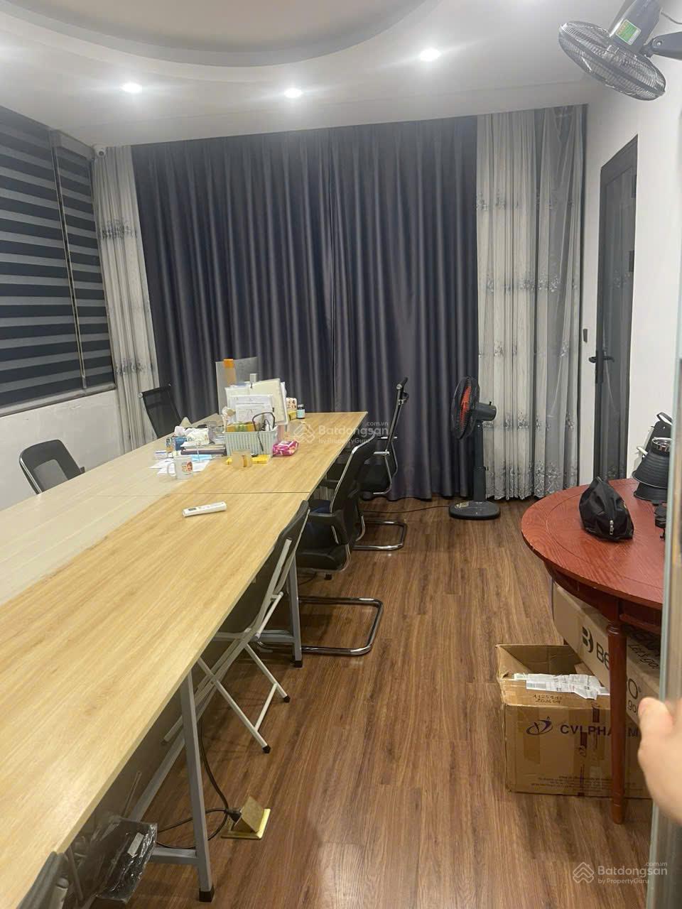 Bán nhà phố mặt tiền 7m tại trung tâm Mỹ Đình 2, đường Bùi Xuân Phái, Quận Nam Từ Liêm, Hà Nội