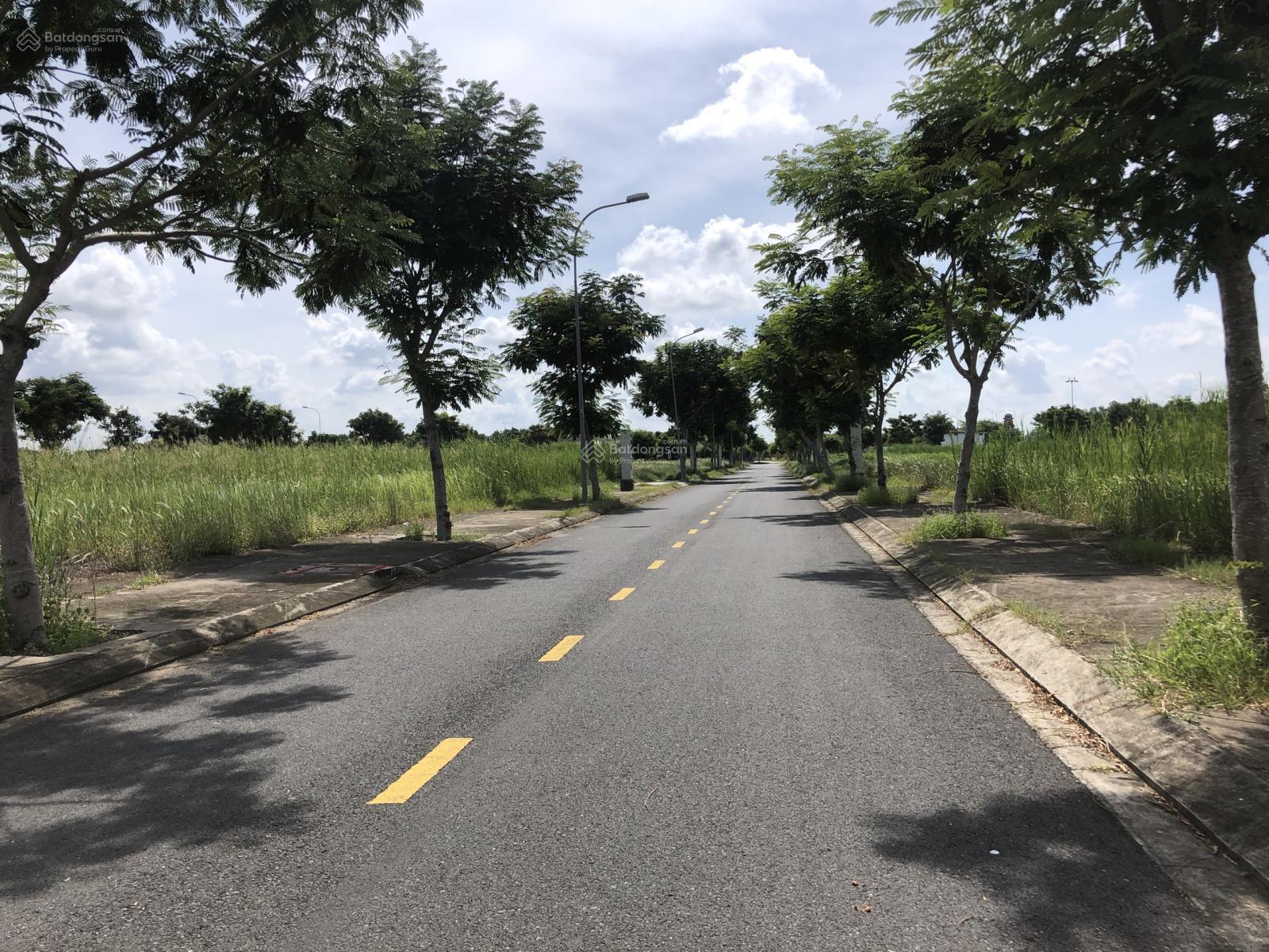 Bán gấp đất KDC Saigon Riverpark thị trấn Cần Giuộc tỉnh Long An 80m2, giá 1ty790 Lh 0931 112 ***