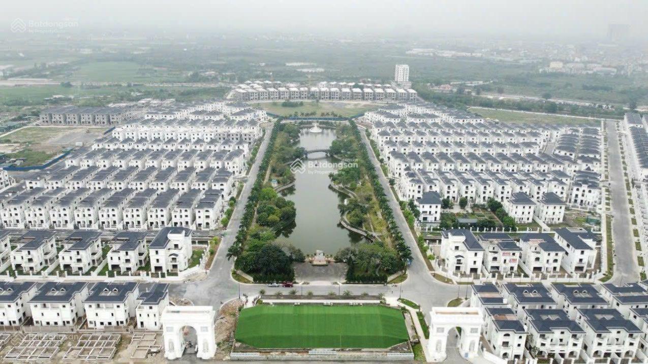 CC lô ngoại giao BT Vườn Cam 200m2 giá siêu tốt từ 130 triệu/m2, LH 0986 535 *** CC lô ngoại giao BT Vườn Cam 200m2 giá siêu tốt từ 130 triệu/m2, LH 0986 535 ***