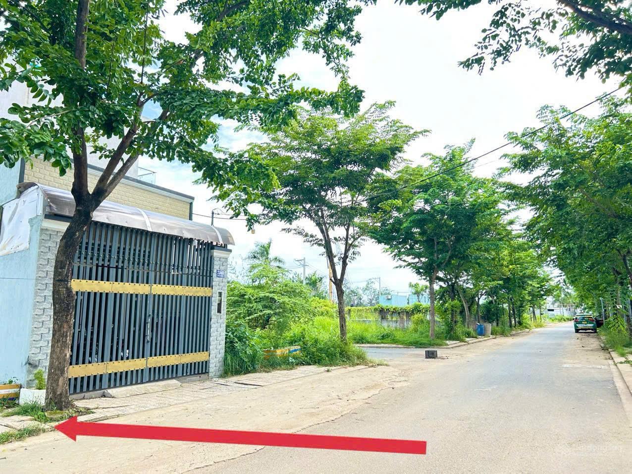 Hẻm 230 Nguyễn Xiển, Dự án Việt Nhân cách Nguyễn Xiển 100m, ngay đường Vành Đai 3, P. Trường Thạnh