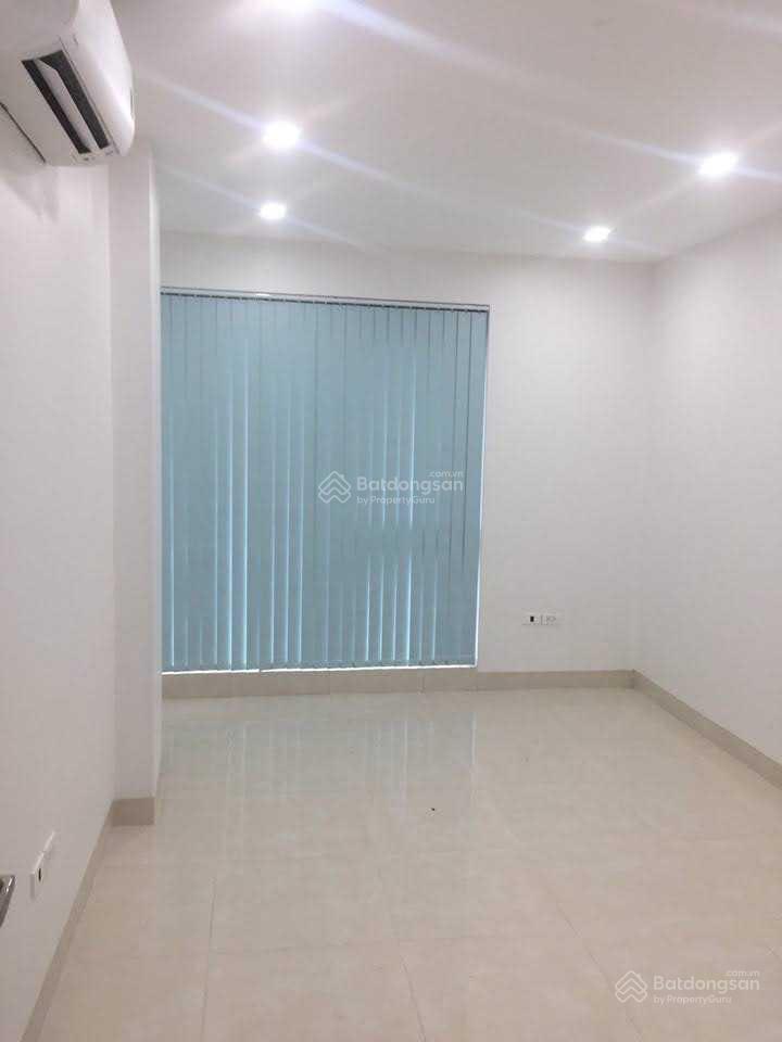 Chính chủ cho thuê văn phòng tại 242 Vạn Phúc hà đông. giá chỉ từ 3.5tr: 0989 344 ***
