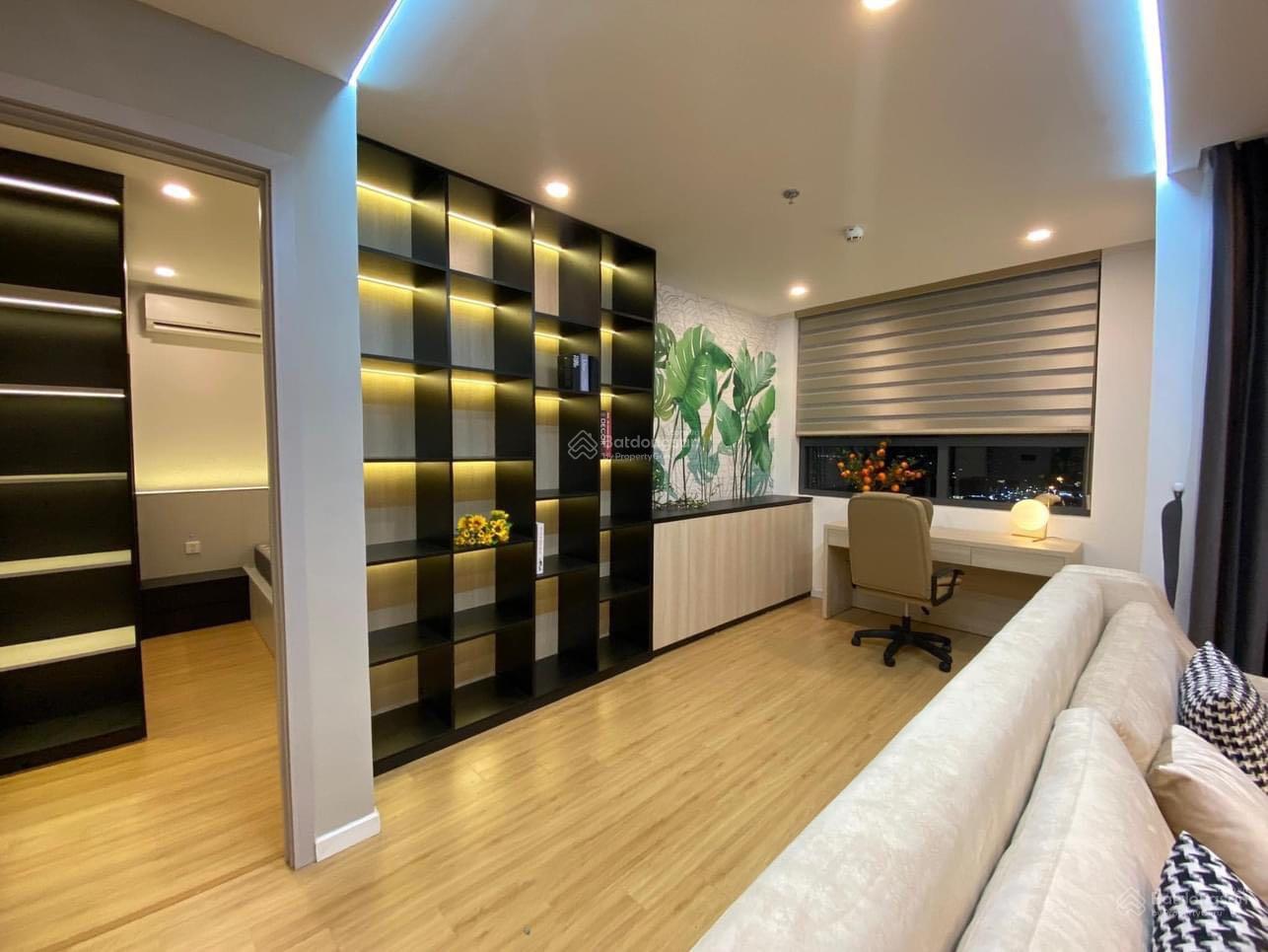 Gấp! Cho thuê căn hộ Eco Green 2 ngủ 2w full đẹp giá chỉ từ 11 tr. LH: 0382 560 *** (Mr. Thuận)