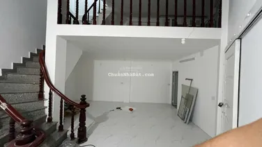 Cho thuê nhà riêng 40m2, 4tầng khu gần Phạm Văn Đồng Cổ Nhuế, giá 11tr/th